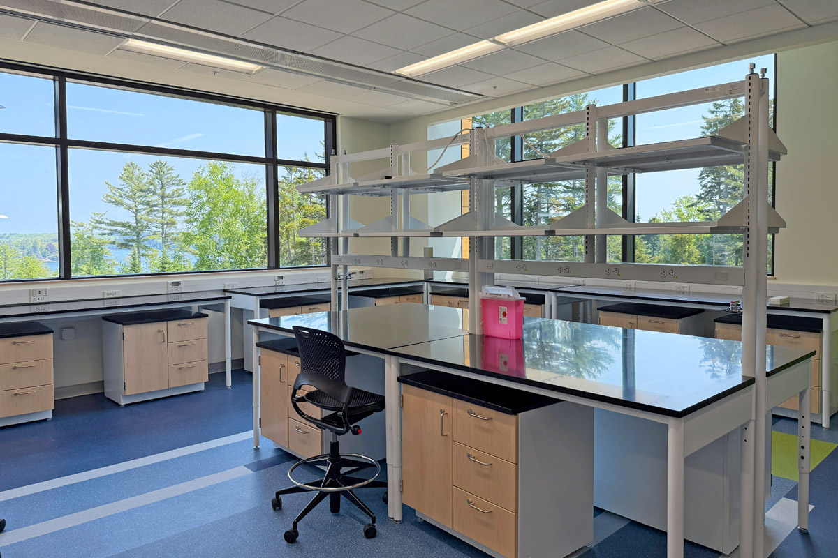 One of the laboratory spaces in the new wing of Bigelow Laboratory for Ocean Sciences.